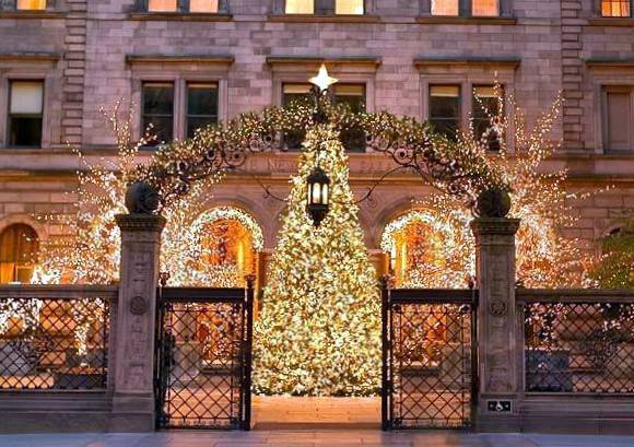 Lotte New York Palace Christmas Holiday Decorations